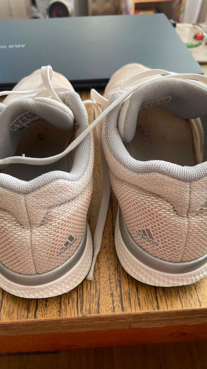 Спортивные кроссовки Adidas Bounce 37,5