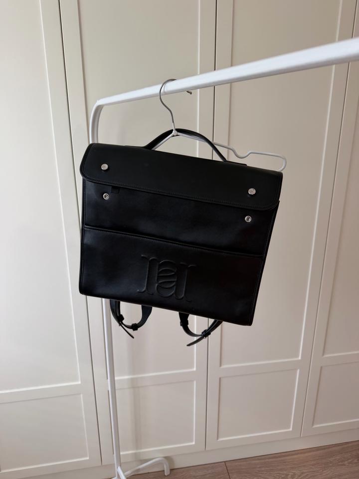 Сумка / Рюкзак. Стоила $350