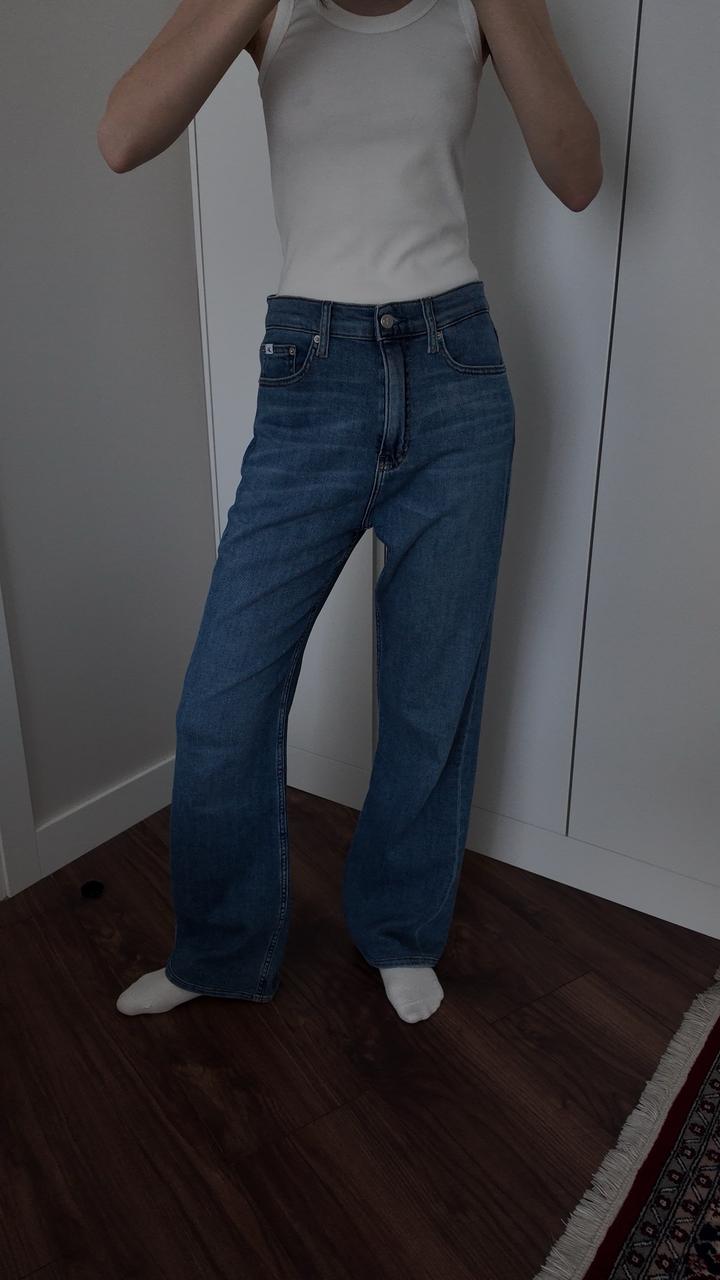Джинсы Calvin Klein