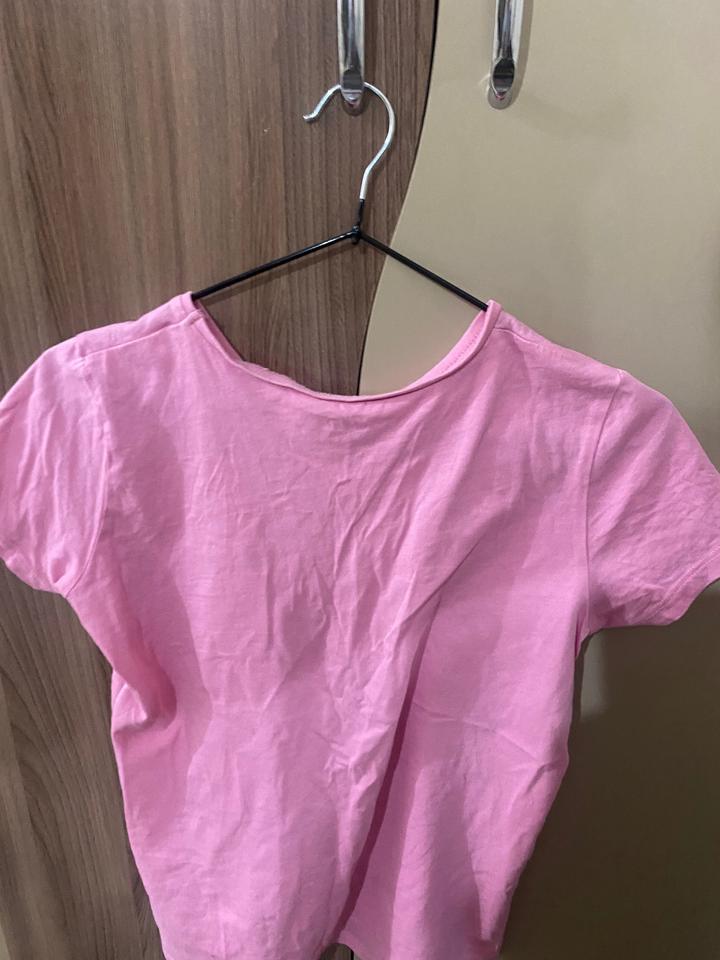 Розовая футболка от LC WAIKIKI