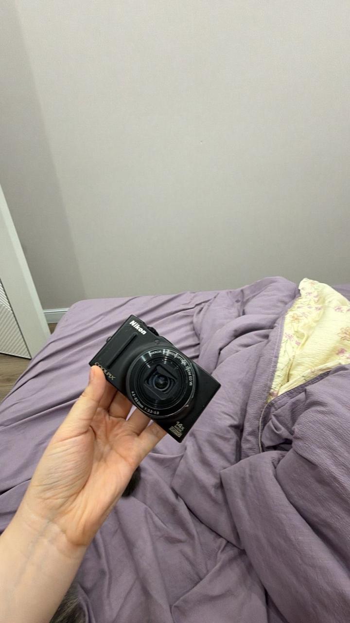 Nikon complex s8200