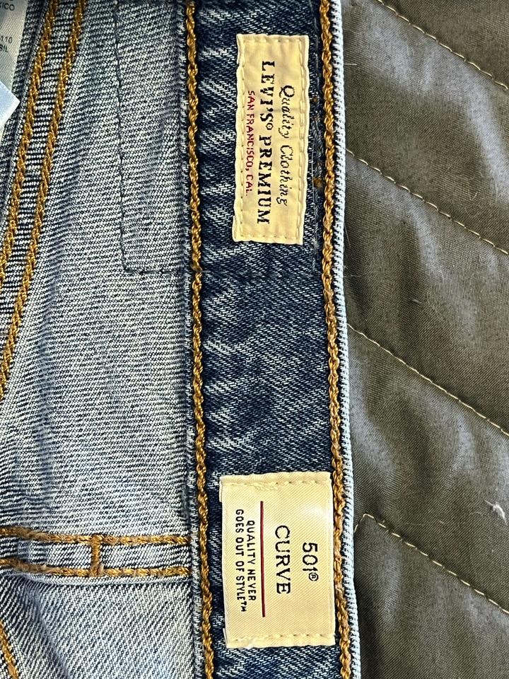 Джинсы Levi’s 501