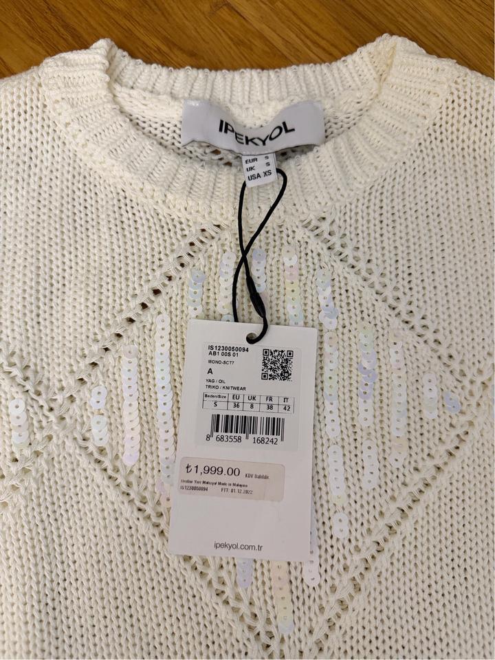 Джемпер новый IPEKYOL