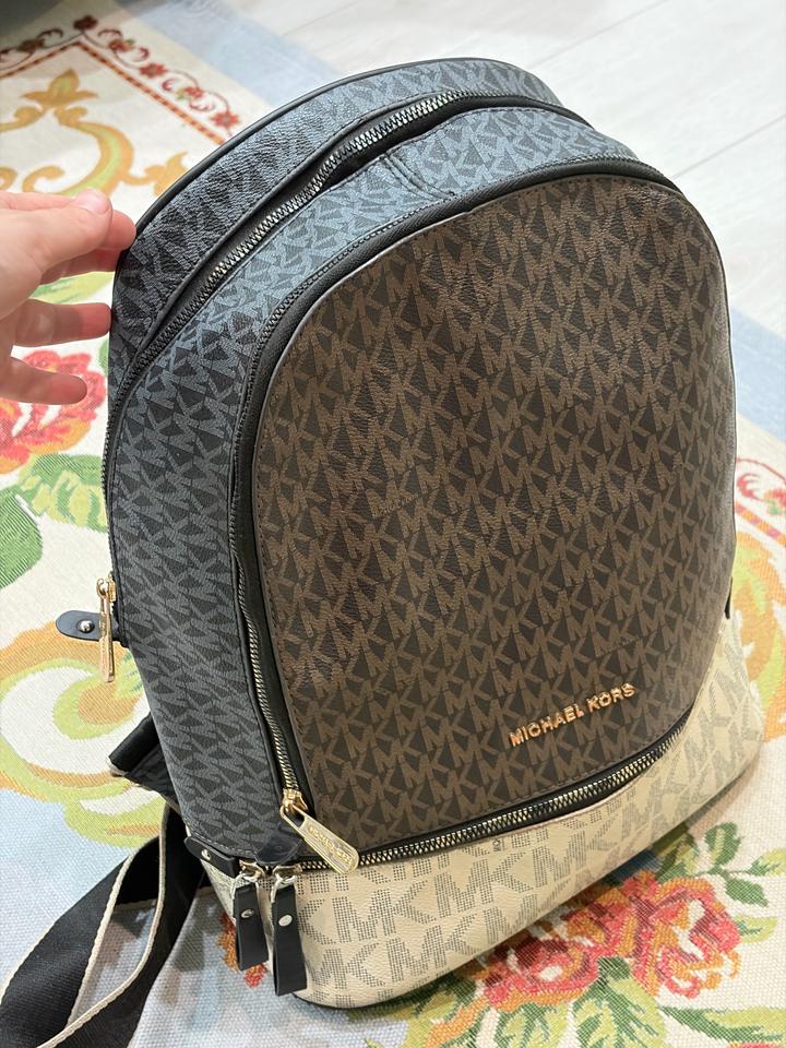 Рюкзак Michael Kors