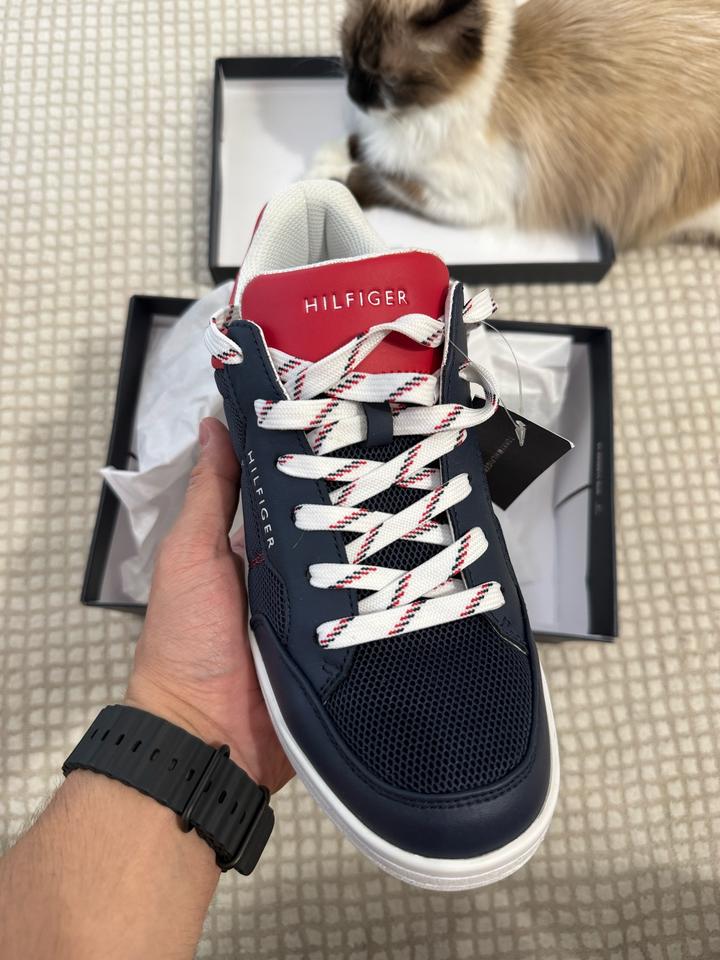 Кроссовки Tommy Hilfiger 42,5 размера