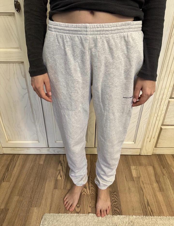 Спортивные штаны Balenciaga