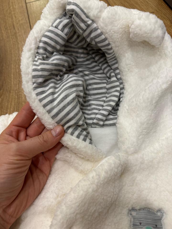 Утепленный комбинезон на весну для малышей 6-9 месяцев