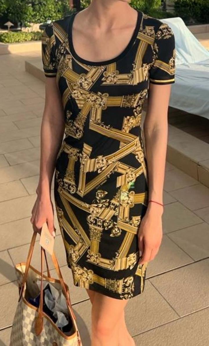 Платье футболка от Versace