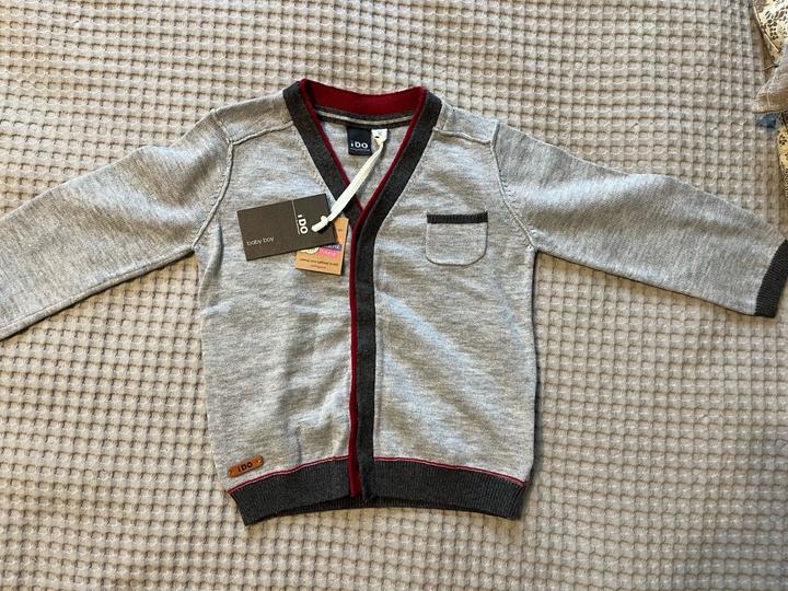 Детские новые футболки, производство Турция. На 2 и 3 года