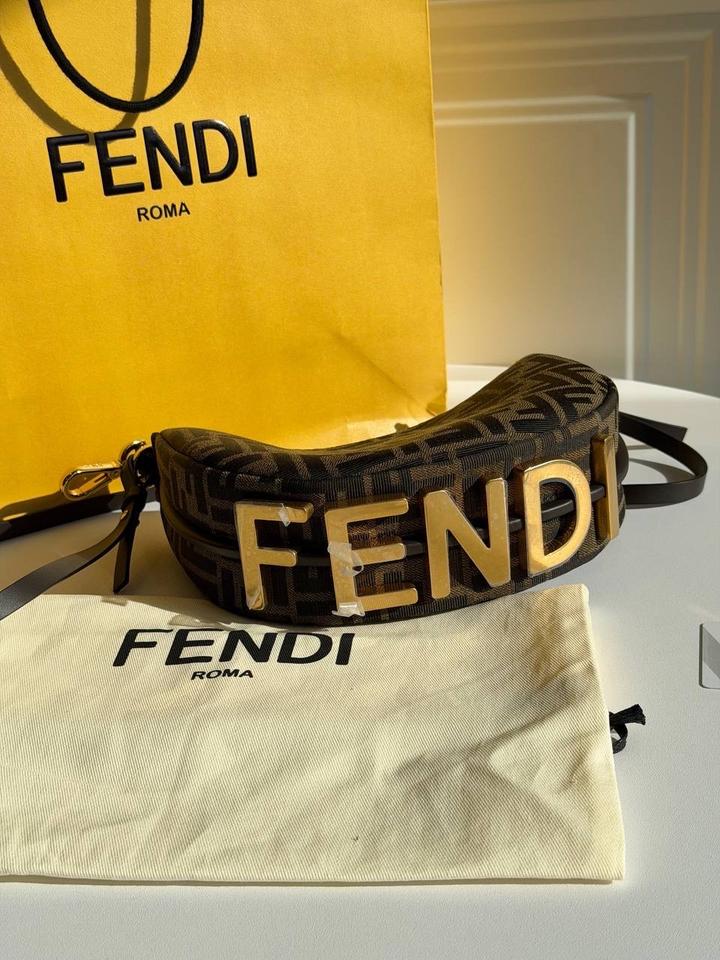 Сумка Fendi Fendigraphy