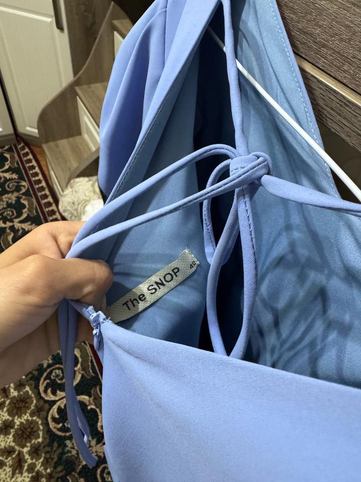 Нарядное платье