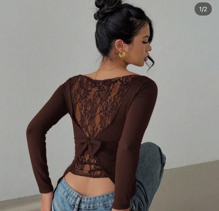 Кофта с кружевом