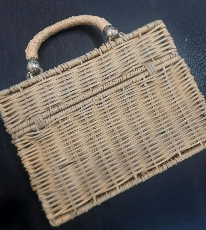 Сумочка летняя из ротанга бренд Zara
