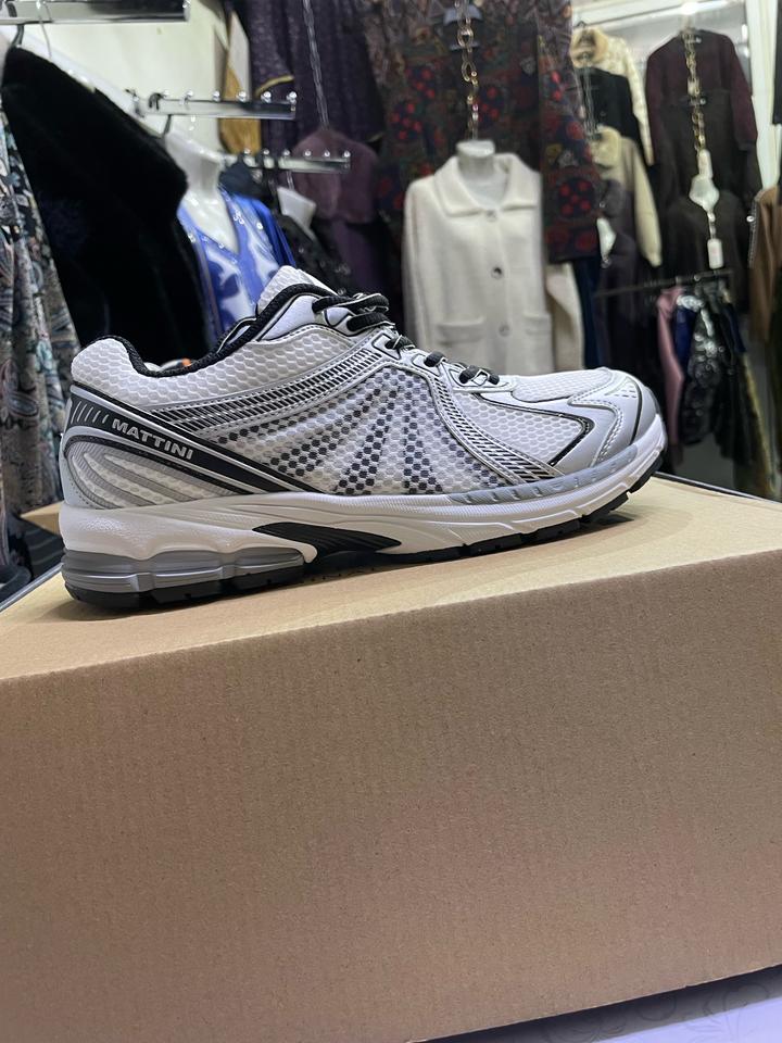 Кроссовки мужские