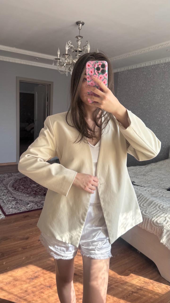 Бежевый Пиджак