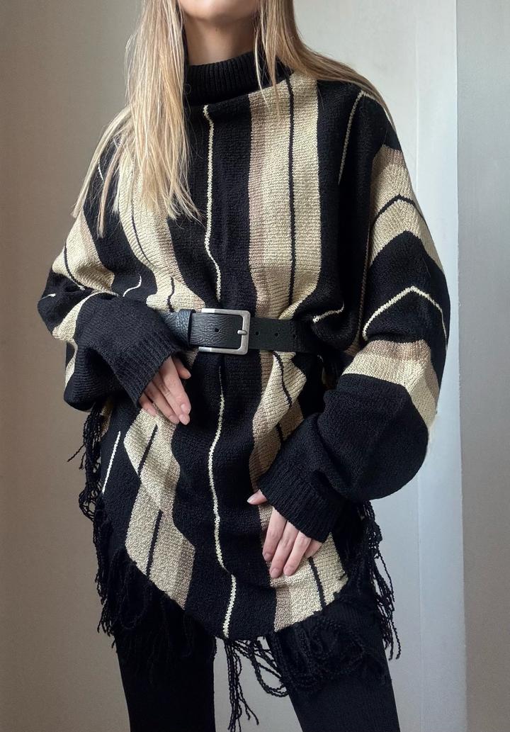 Свитер-пончо