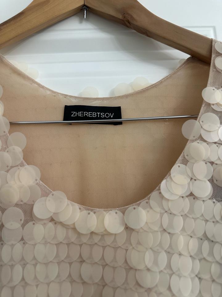 Продается дизайнерское платье