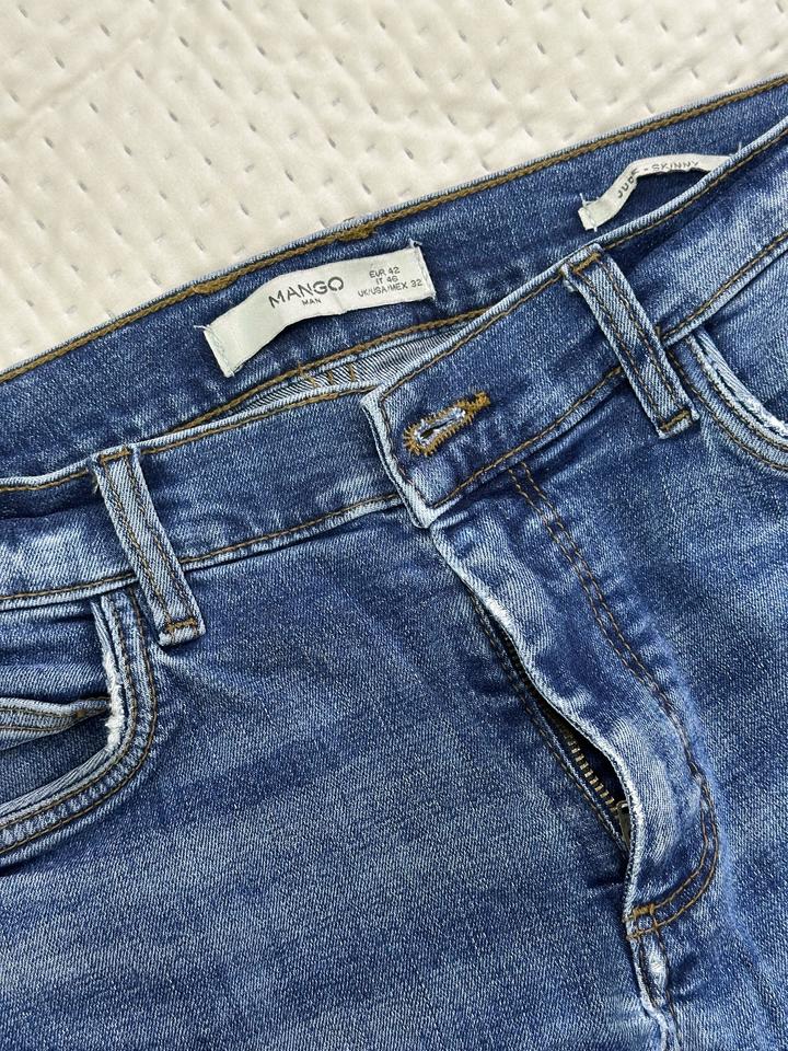 Джинсы манго