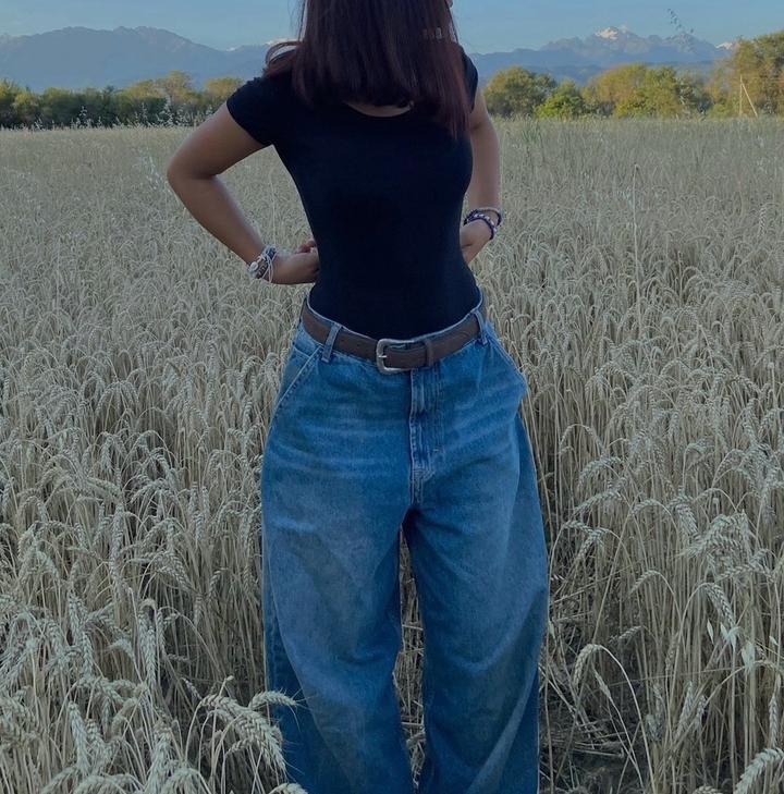 Широкие джинсы bershka