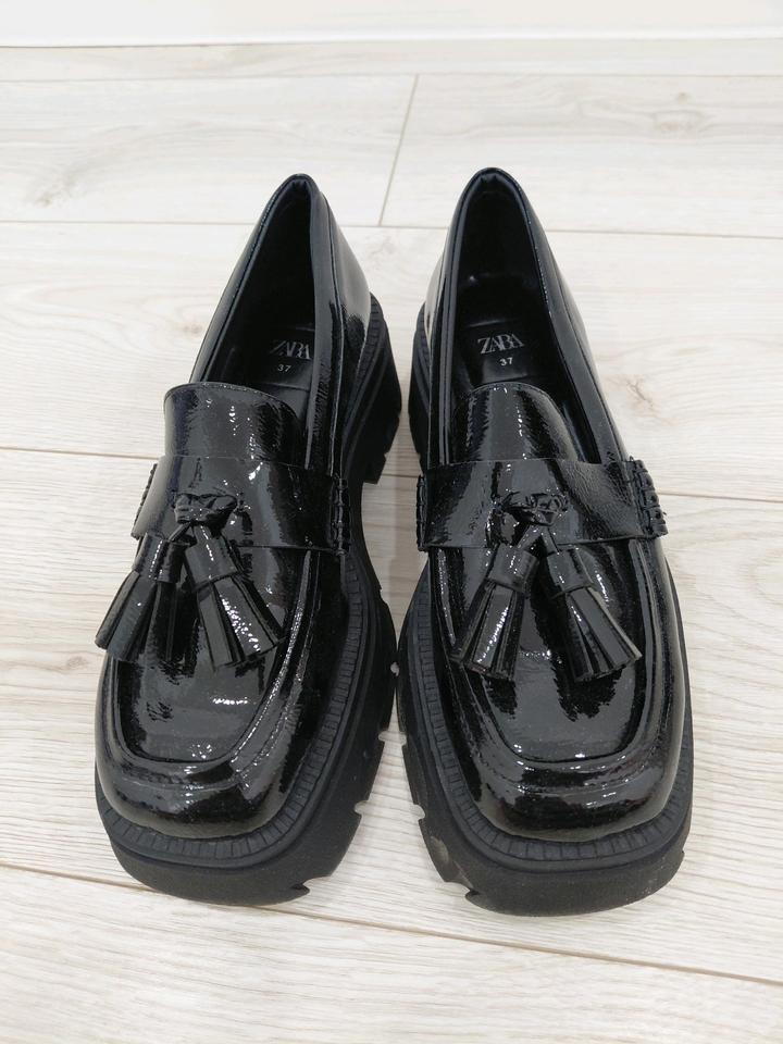 Лоферы женские