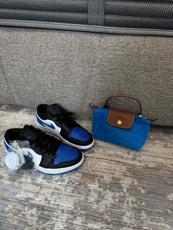 23 900 тг обувь+сумочка