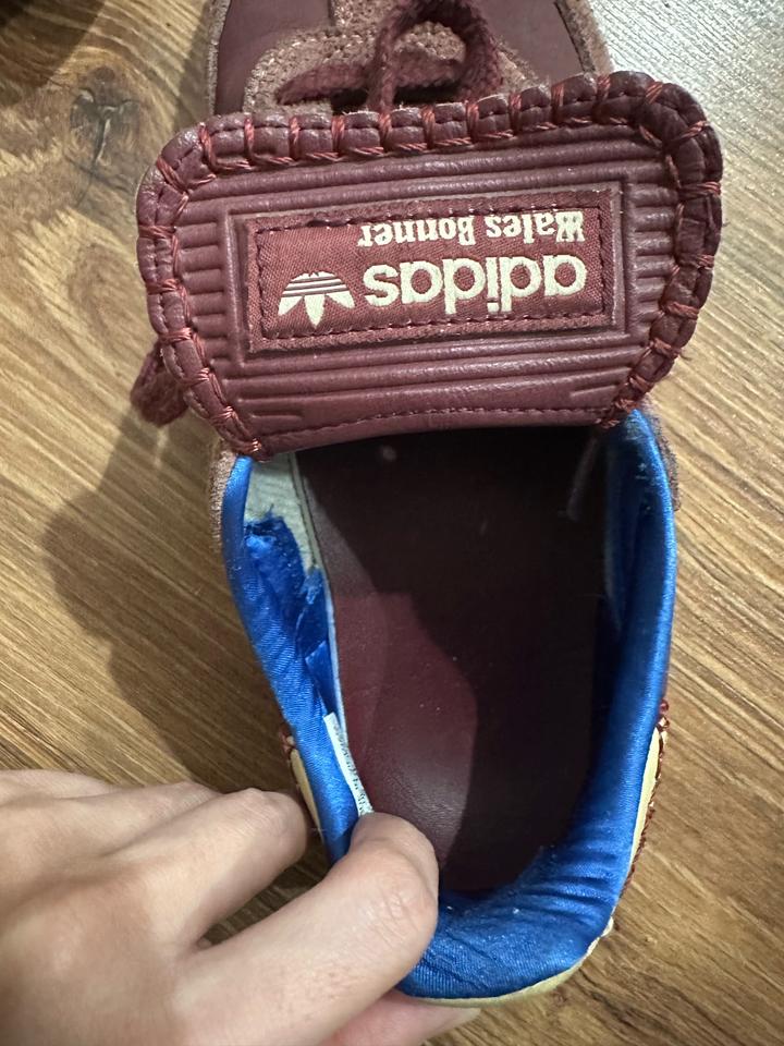 Кроссовки adidas