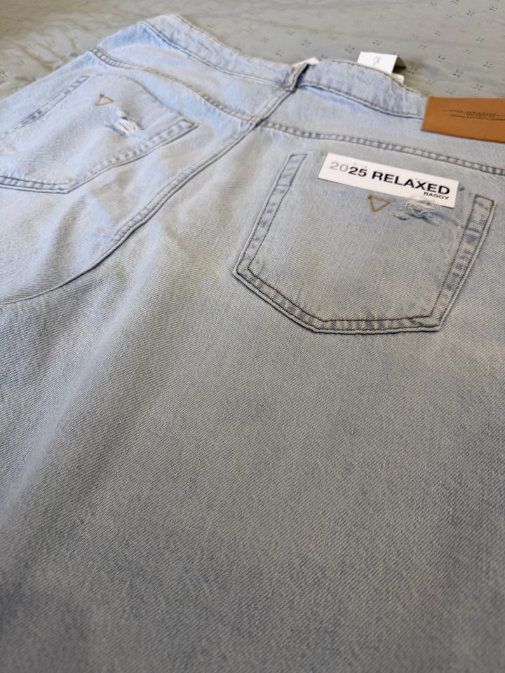 Новые джинсы Zara (42) Relaxed, эффект рванки