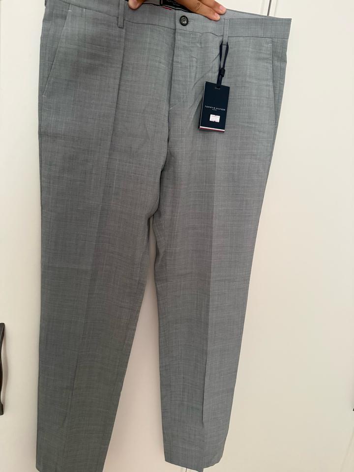 Абсолютно новые брюки Tommy Hilfiger