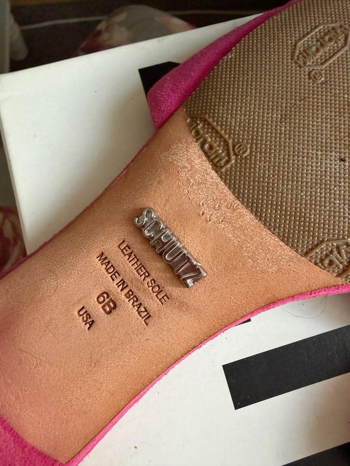 Шлепки Schutz