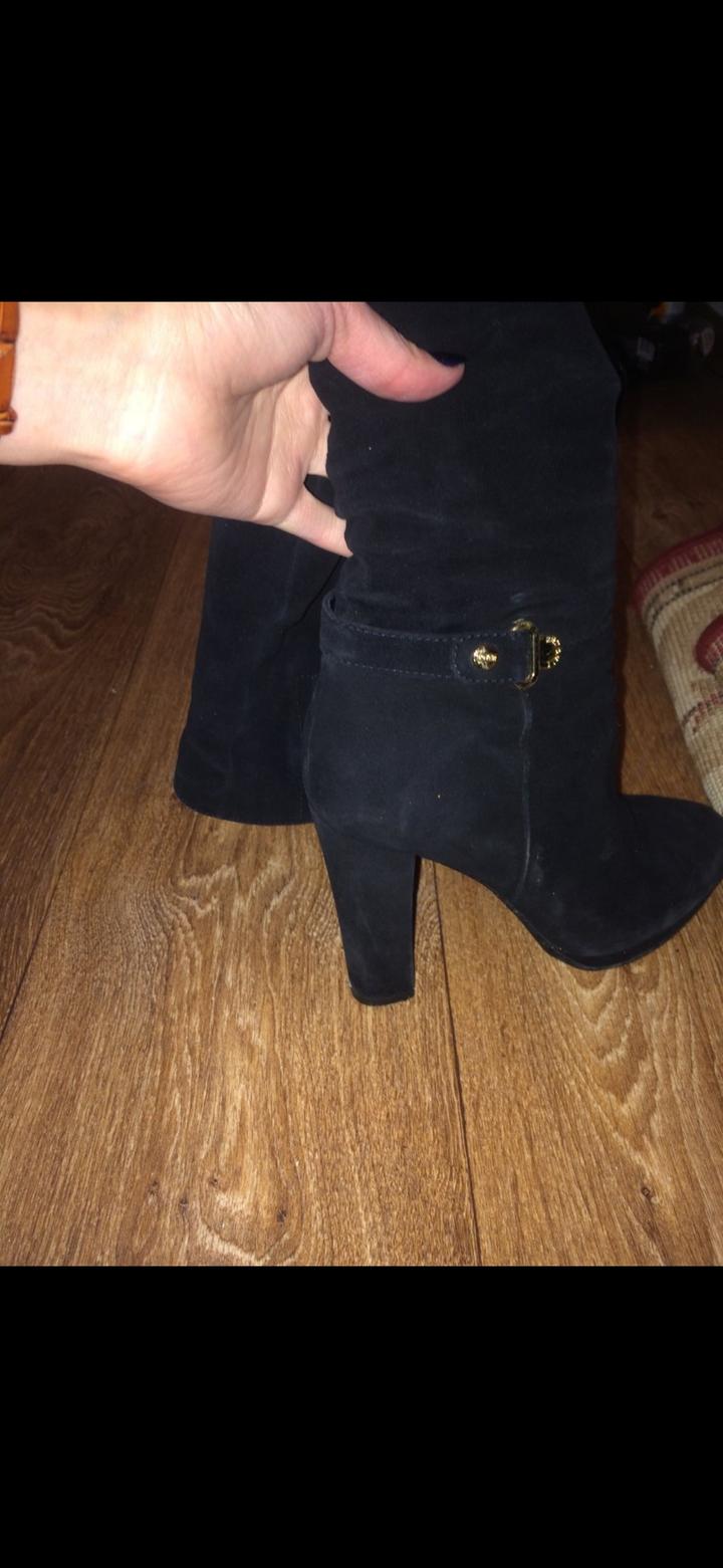 замшевые сапоги