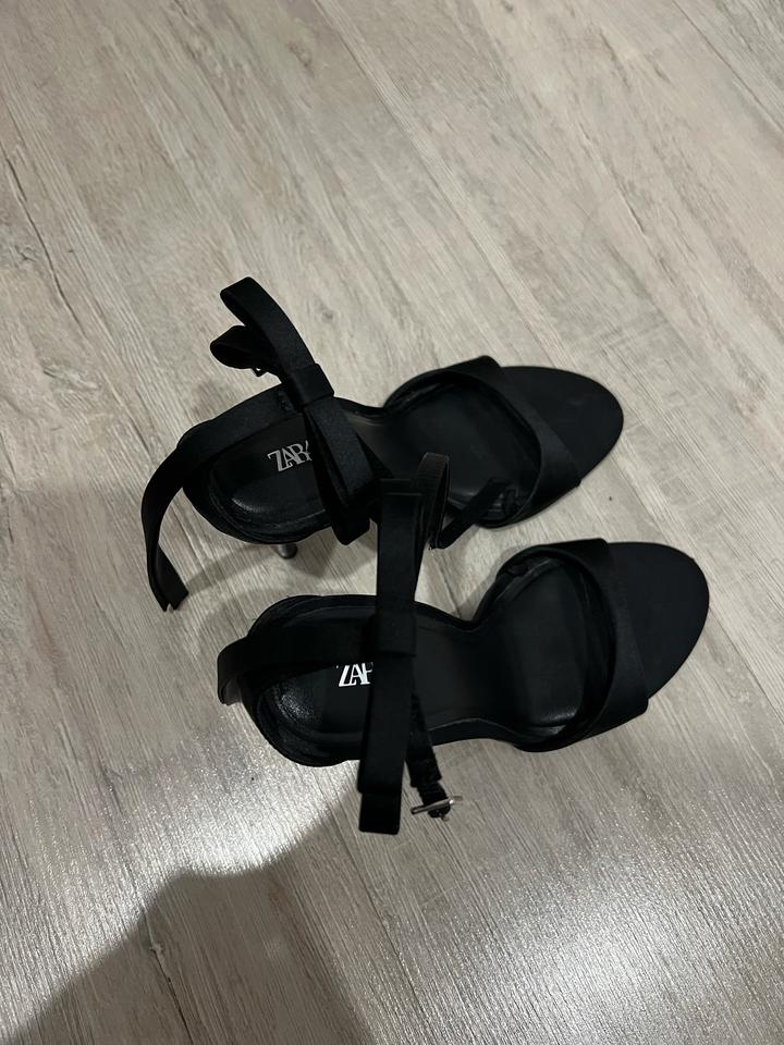 Туфли от Zara