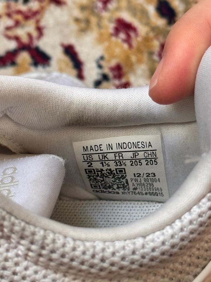 Детские кроссовки Adidas