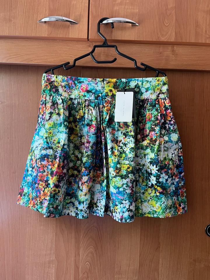 Юбка Zara размер M (с биркой)