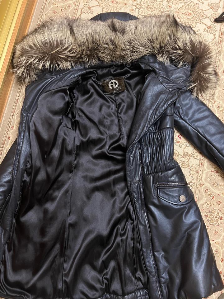 Кожаный пуховик
