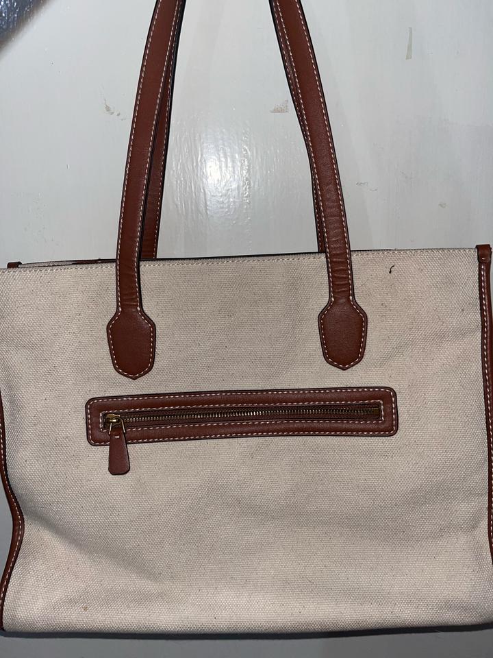 сумка-шоппер Guess