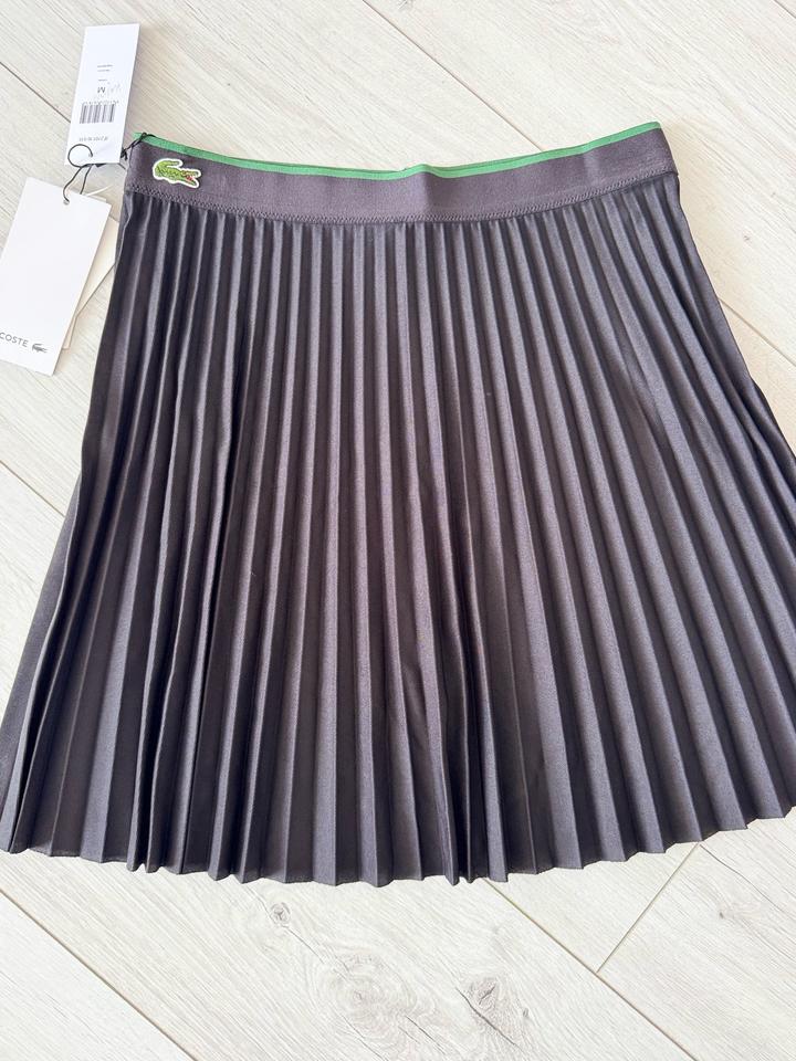 Юбка от Lacoste