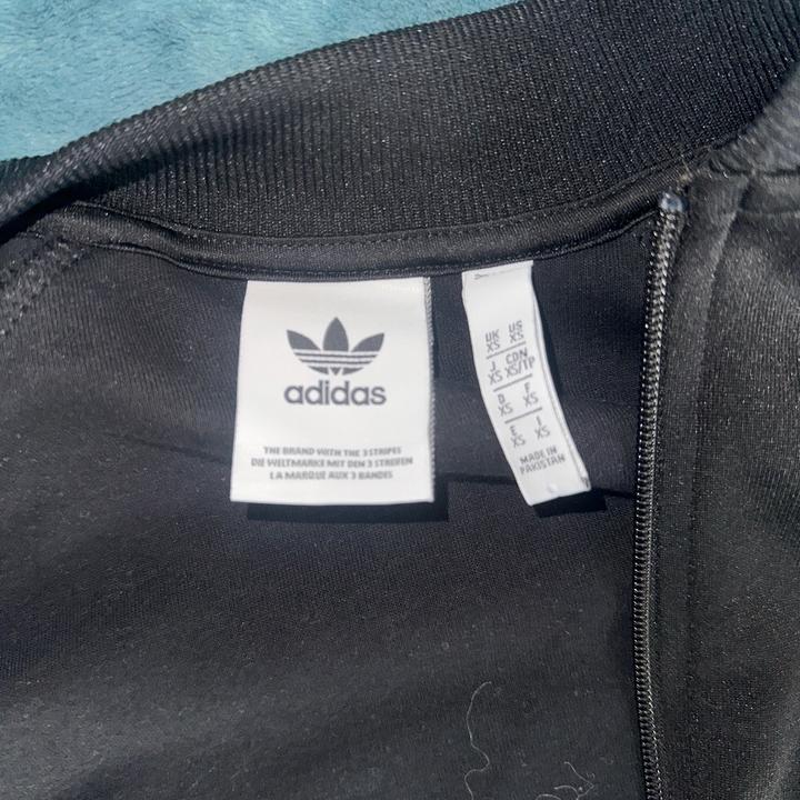 Черная классическая олимпийка adidas