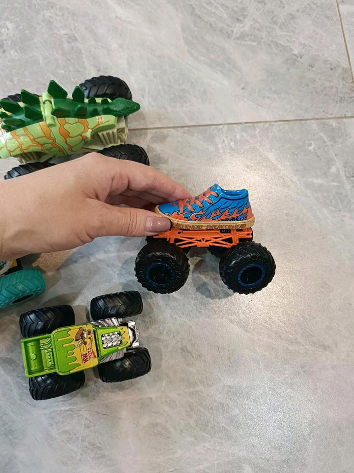 Hot Wheels Monster Truck