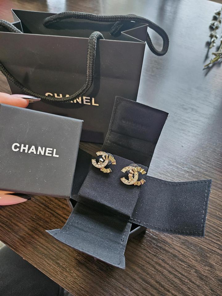 Серьги Chanel
