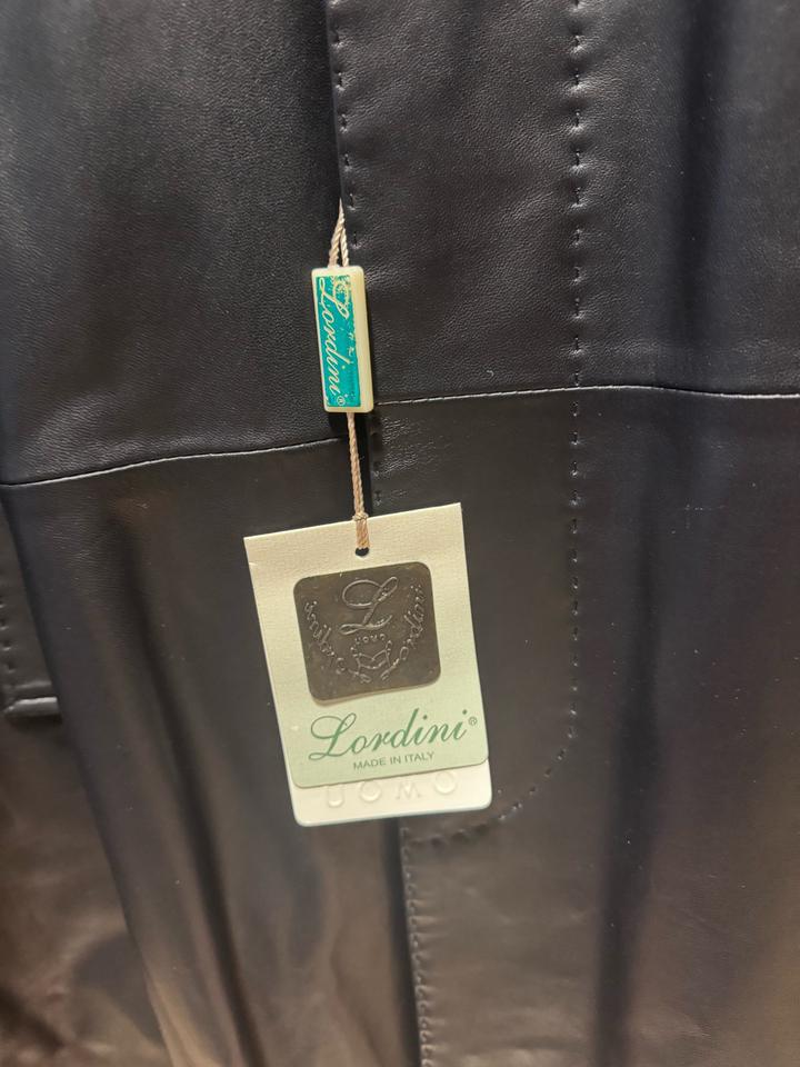 Мужской кожаный плащ lordini