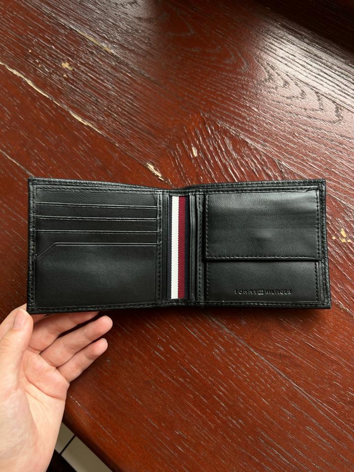 Кошелек Tommy Hilfiger