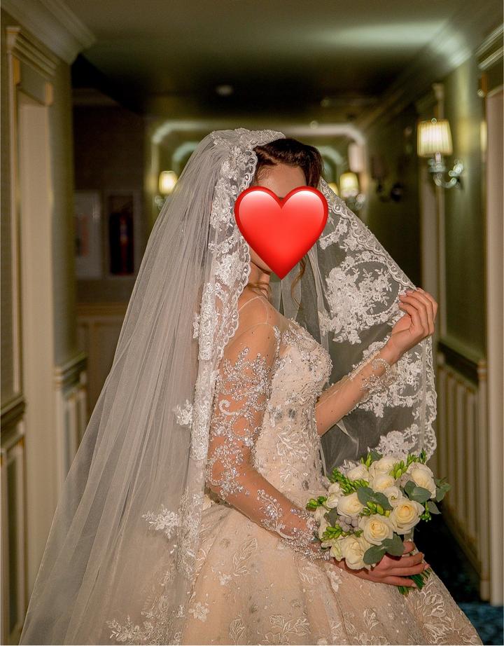 Шикарное свадебное платье