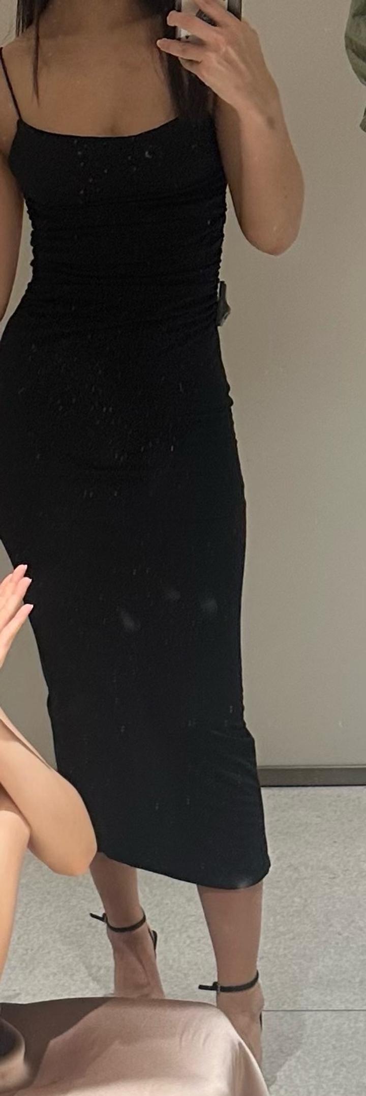 Черное платье Zara