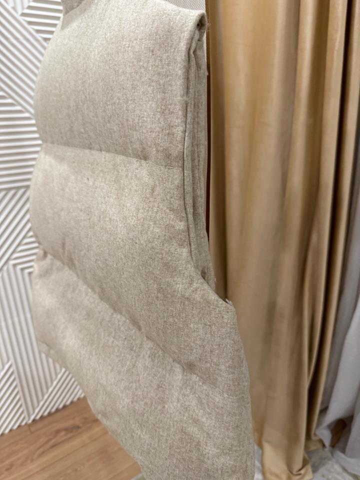 Базовая безрукавка