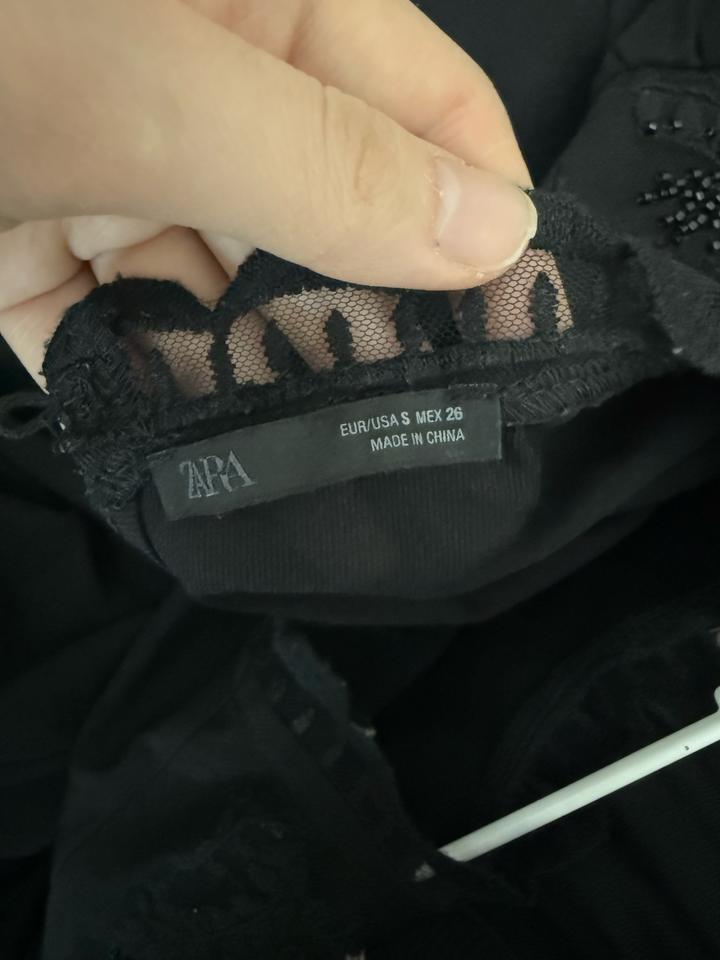 Черная блузка