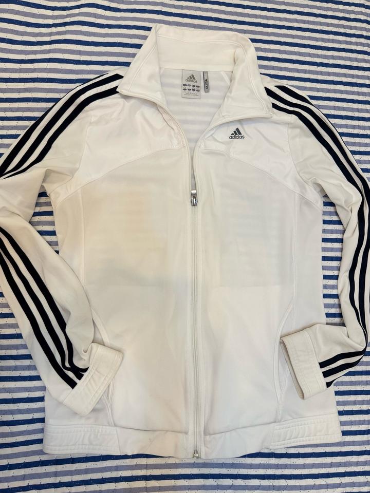 Белая ветровка Adidas