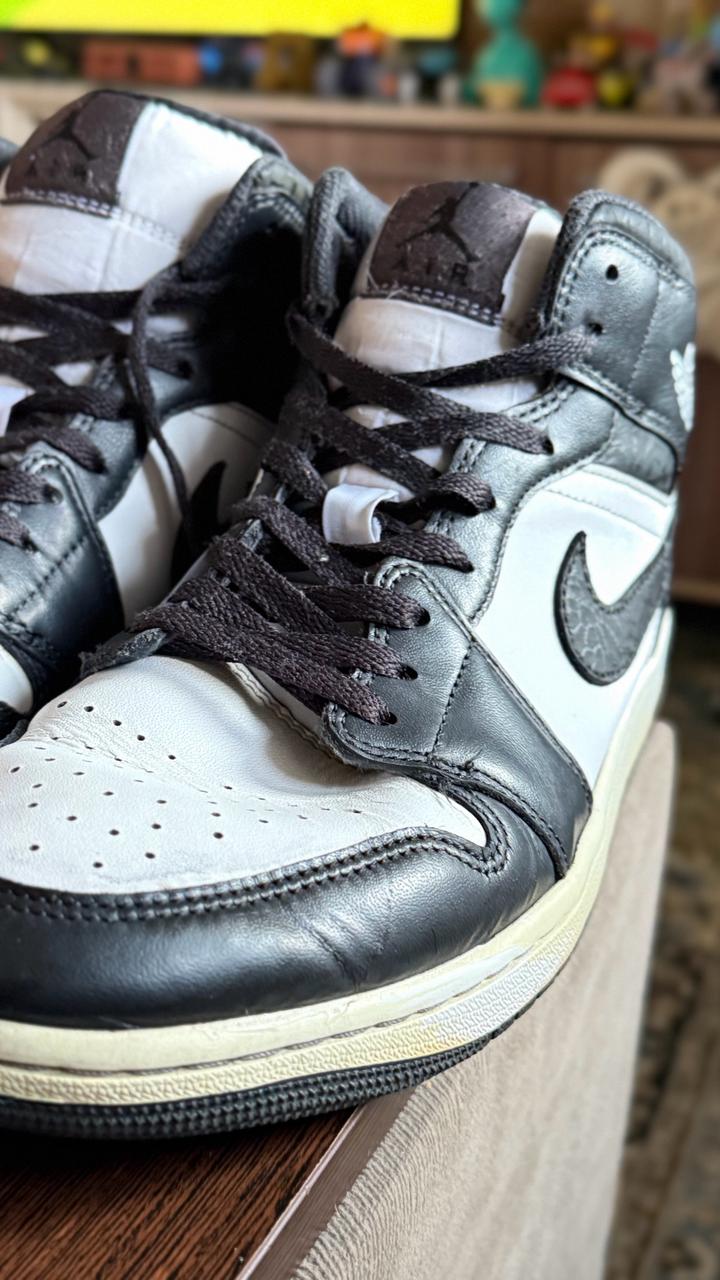 Кроссовки Nike Air Jordan черно белые