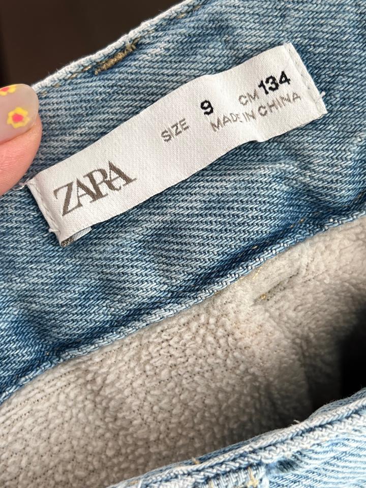 Джинсы Zara с утеплителем