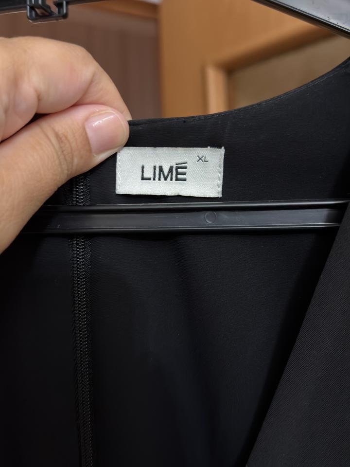 Платье черное Lime