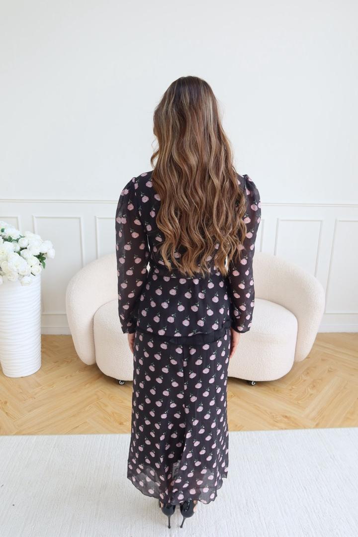 Двойка в цветочек